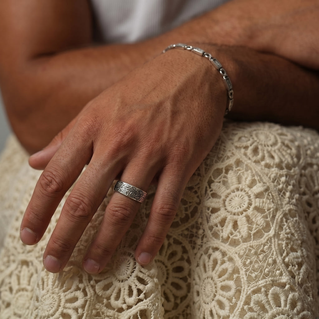 Dark Garden — Engraved Ring